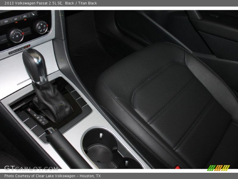 Black / Titan Black 2013 Volkswagen Passat 2.5L SE