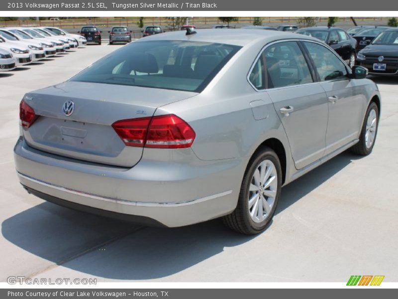 Tungsten Silver Metallic / Titan Black 2013 Volkswagen Passat 2.5L SEL