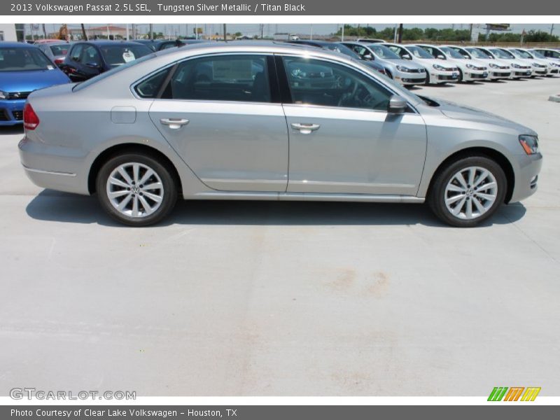 Tungsten Silver Metallic / Titan Black 2013 Volkswagen Passat 2.5L SEL