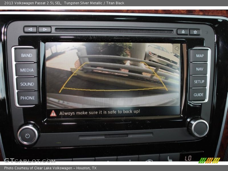 Tungsten Silver Metallic / Titan Black 2013 Volkswagen Passat 2.5L SEL