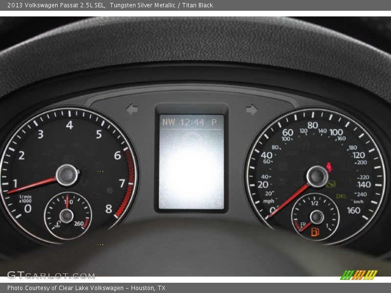 Tungsten Silver Metallic / Titan Black 2013 Volkswagen Passat 2.5L SEL