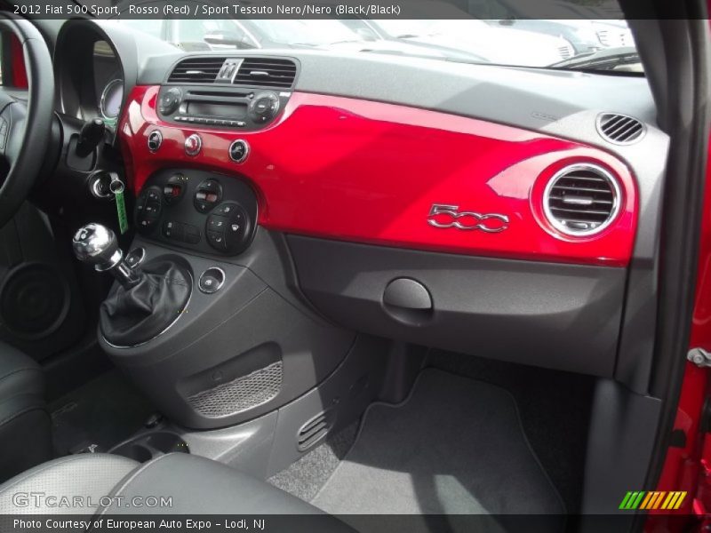Rosso (Red) / Sport Tessuto Nero/Nero (Black/Black) 2012 Fiat 500 Sport