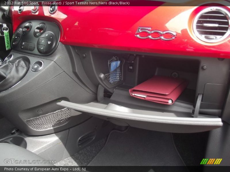 Rosso (Red) / Sport Tessuto Nero/Nero (Black/Black) 2012 Fiat 500 Sport