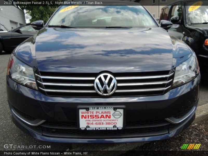 Night Blue Metallic / Titan Black 2012 Volkswagen Passat 2.5L S