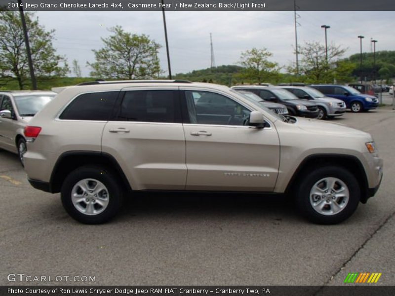 Cashmere Pearl / New Zealand Black/Light Frost 2014 Jeep Grand Cherokee Laredo 4x4