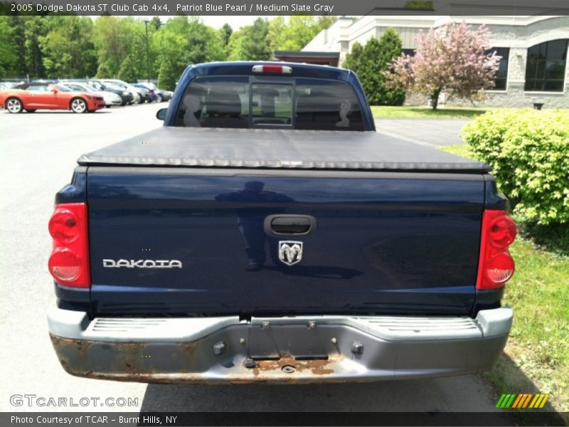 Patriot Blue Pearl / Medium Slate Gray 2005 Dodge Dakota ST Club Cab 4x4