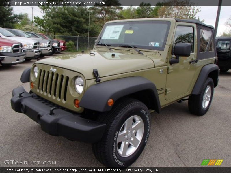 Front 3/4 View of 2013 Wrangler Sport S 4x4