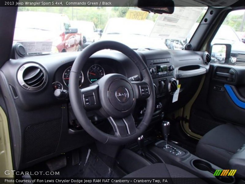 Commando Green / Black 2013 Jeep Wrangler Sport S 4x4