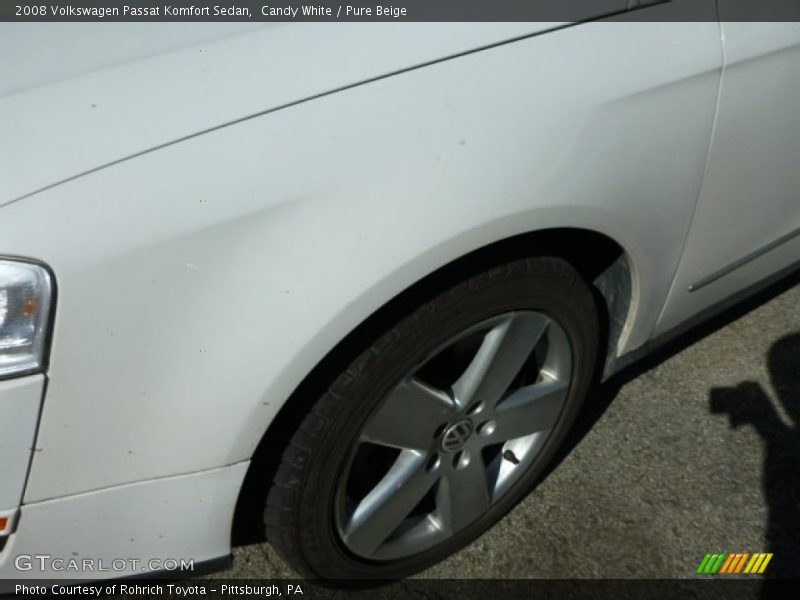 Candy White / Pure Beige 2008 Volkswagen Passat Komfort Sedan