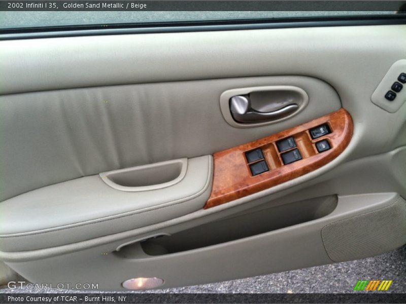 Golden Sand Metallic / Beige 2002 Infiniti I 35