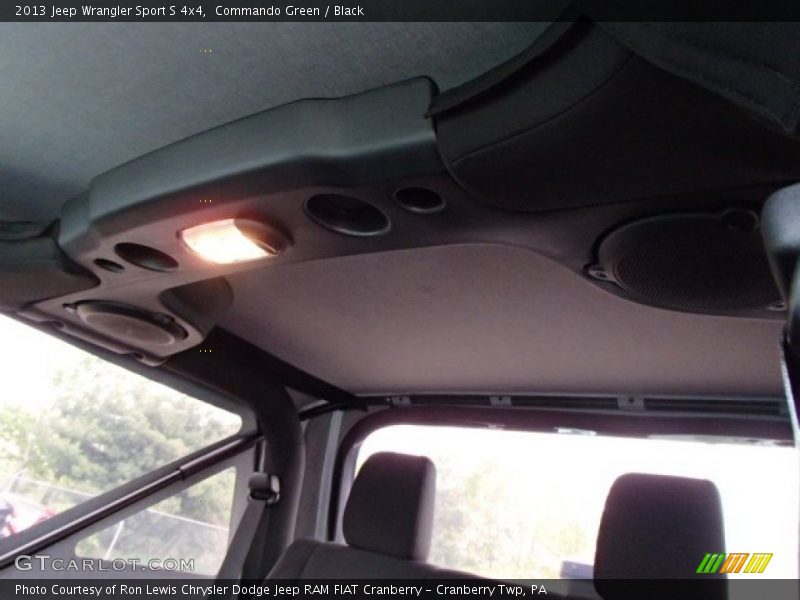 Commando Green / Black 2013 Jeep Wrangler Sport S 4x4