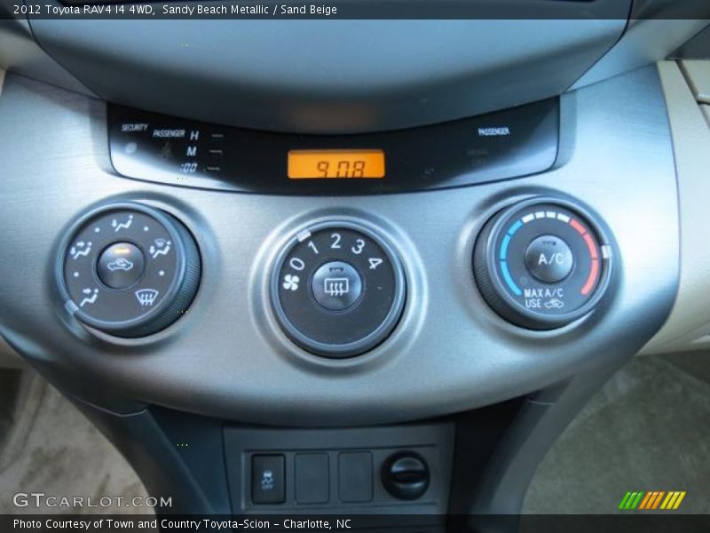 Controls of 2012 RAV4 I4 4WD