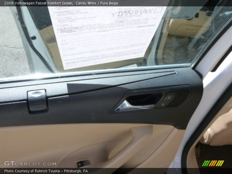 Candy White / Pure Beige 2008 Volkswagen Passat Komfort Sedan