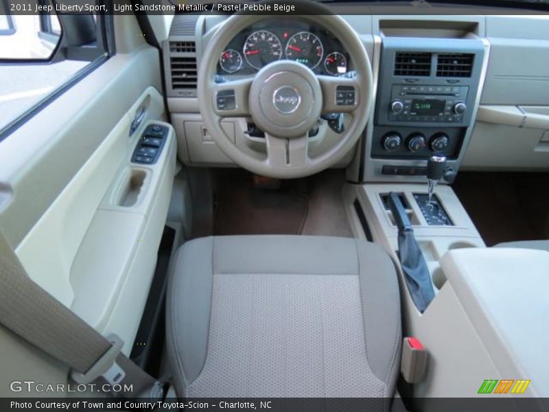 Light Sandstone Metallic / Pastel Pebble Beige 2011 Jeep Liberty Sport