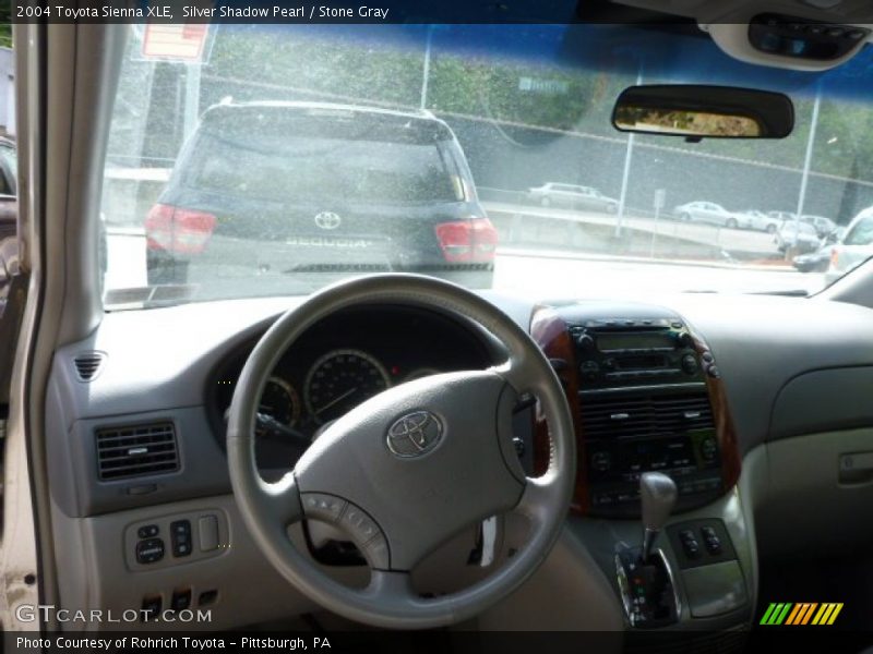 Silver Shadow Pearl / Stone Gray 2004 Toyota Sienna XLE