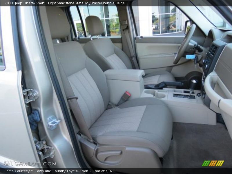  2011 Liberty Sport Pastel Pebble Beige Interior