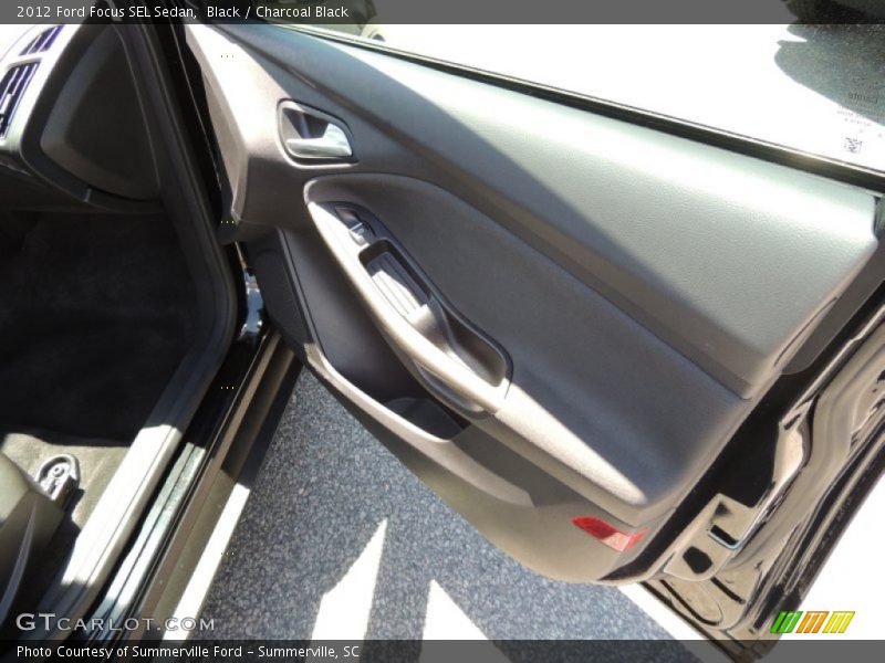 Black / Charcoal Black 2012 Ford Focus SEL Sedan
