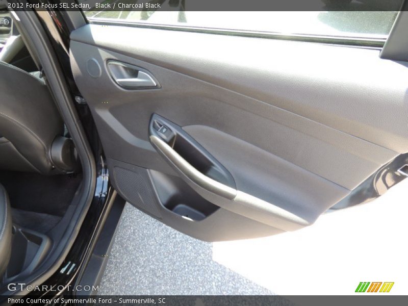 Black / Charcoal Black 2012 Ford Focus SEL Sedan