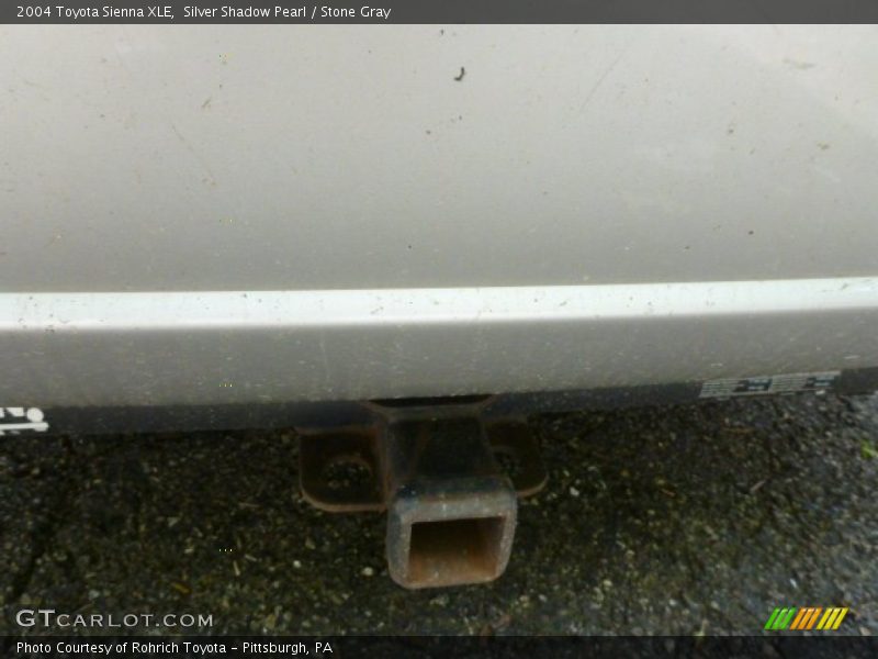 Silver Shadow Pearl / Stone Gray 2004 Toyota Sienna XLE