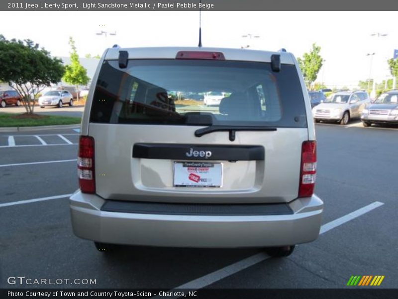 Light Sandstone Metallic / Pastel Pebble Beige 2011 Jeep Liberty Sport