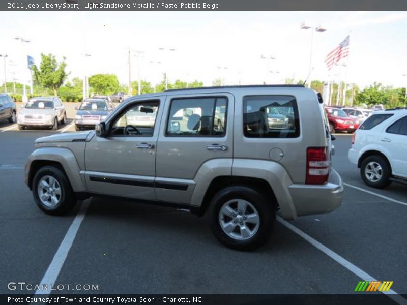 Light Sandstone Metallic / Pastel Pebble Beige 2011 Jeep Liberty Sport