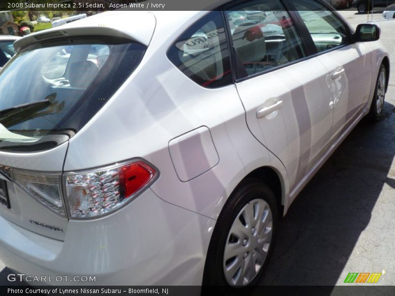 Aspen White / Ivory 2008 Subaru Impreza 2.5i Sedan