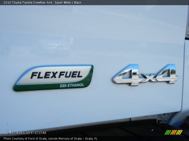 Super White / Black 2010 Toyota Tundra CrewMax 4x4