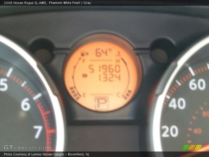 Phantom White Pearl / Gray 2008 Nissan Rogue SL AWD