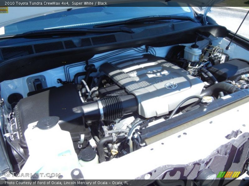 Super White / Black 2010 Toyota Tundra CrewMax 4x4