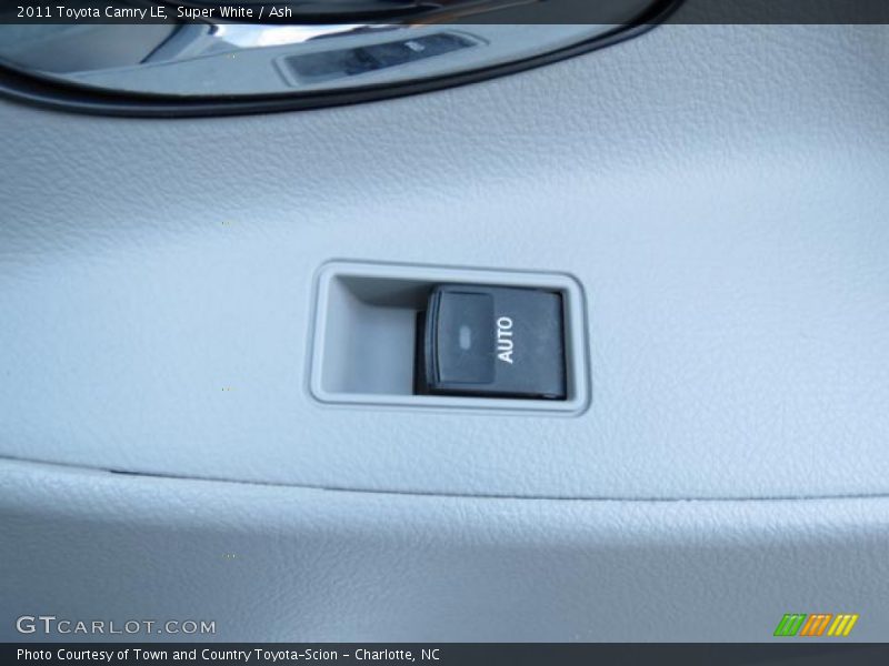 Super White / Ash 2011 Toyota Camry LE