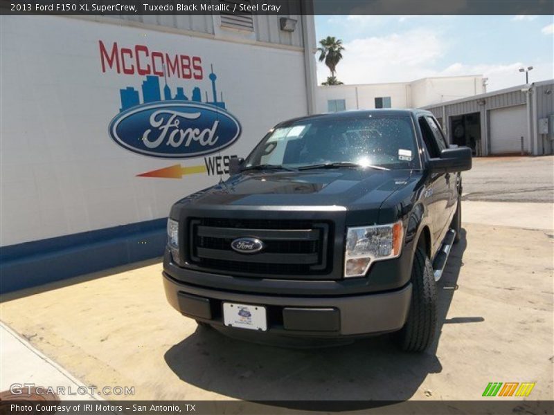Tuxedo Black Metallic / Steel Gray 2013 Ford F150 XL SuperCrew