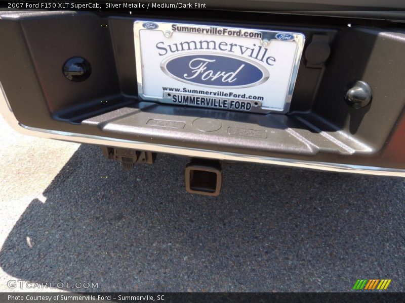 Silver Metallic / Medium/Dark Flint 2007 Ford F150 XLT SuperCab