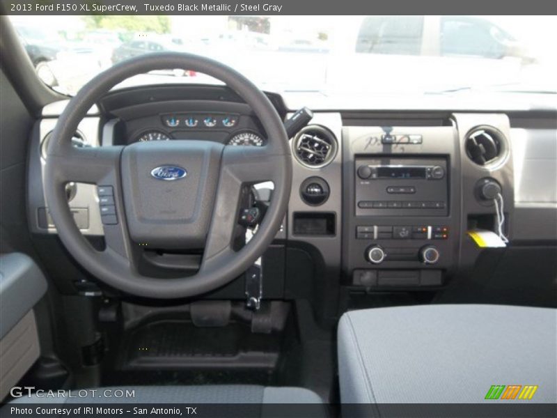 Tuxedo Black Metallic / Steel Gray 2013 Ford F150 XL SuperCrew