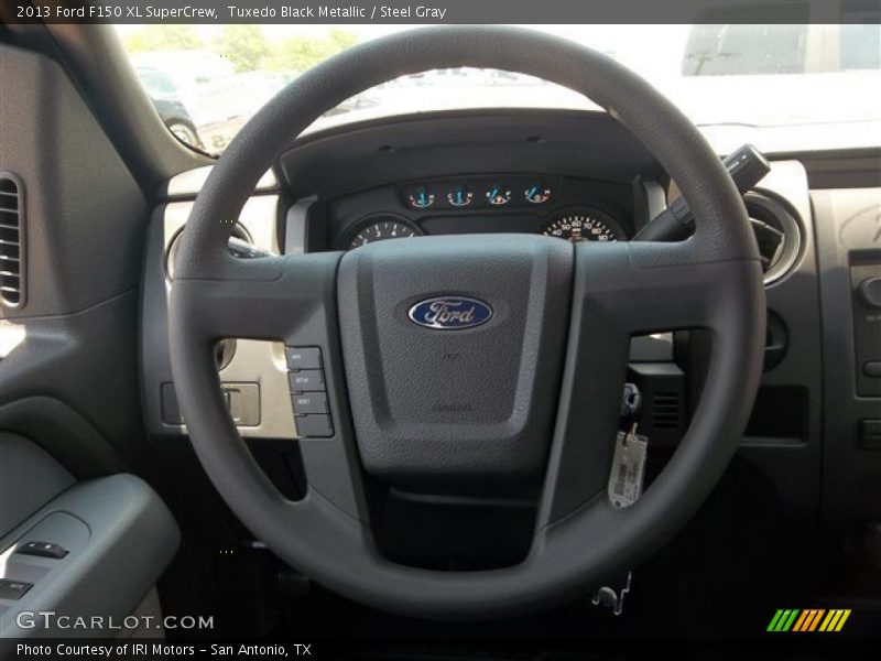 Tuxedo Black Metallic / Steel Gray 2013 Ford F150 XL SuperCrew