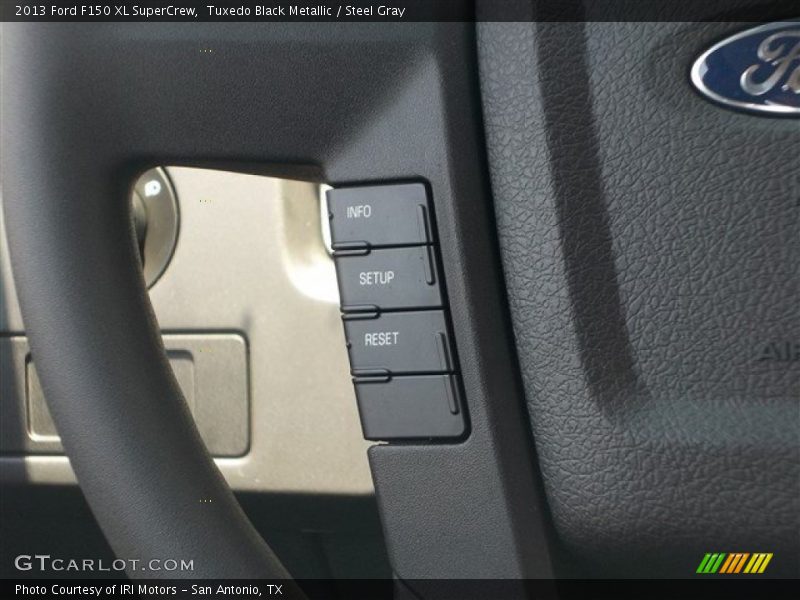 Tuxedo Black Metallic / Steel Gray 2013 Ford F150 XL SuperCrew