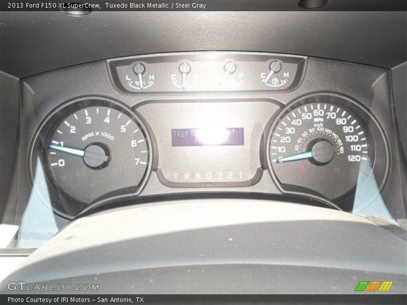 Tuxedo Black Metallic / Steel Gray 2013 Ford F150 XL SuperCrew