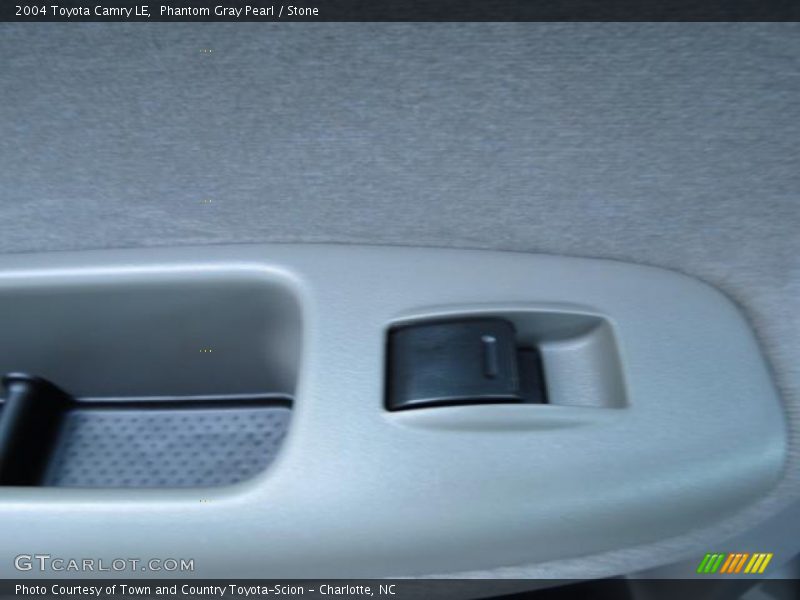 Phantom Gray Pearl / Stone 2004 Toyota Camry LE