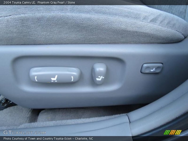 Phantom Gray Pearl / Stone 2004 Toyota Camry LE