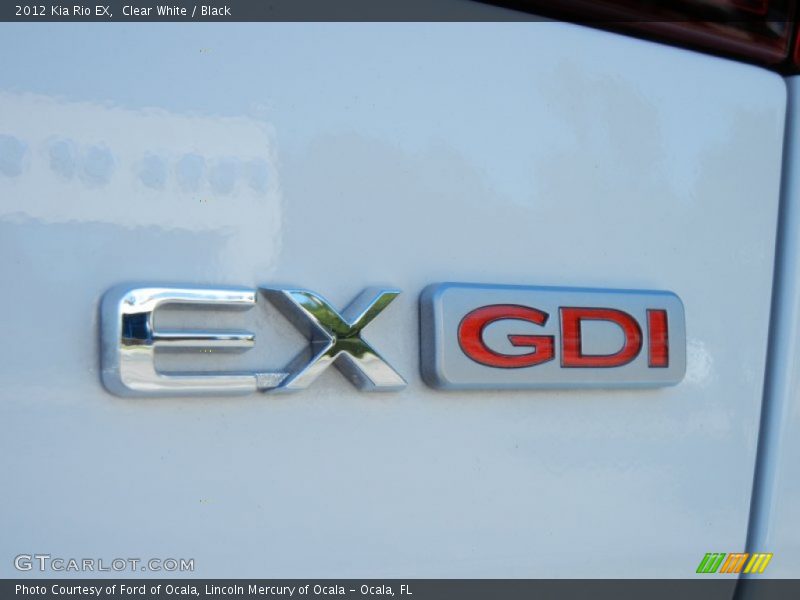 Clear White / Black 2012 Kia Rio EX