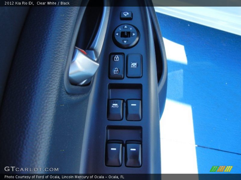 Clear White / Black 2012 Kia Rio EX