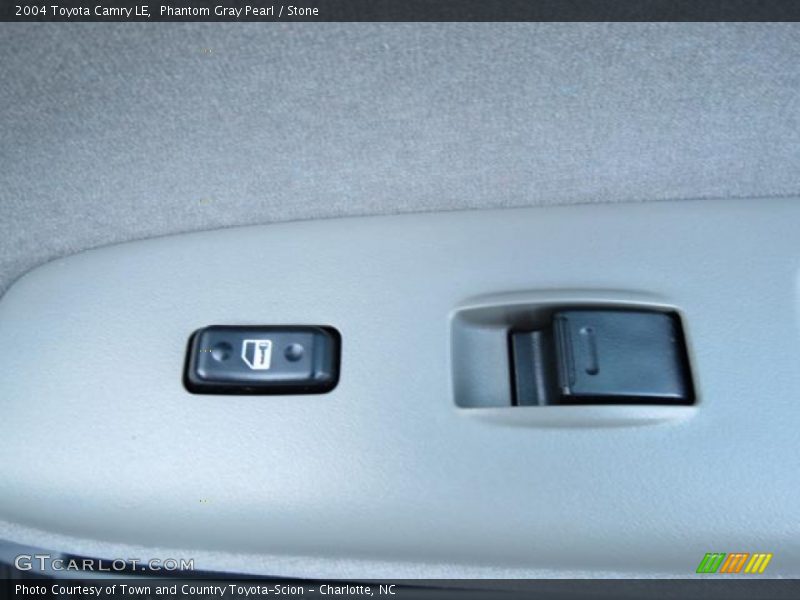 Phantom Gray Pearl / Stone 2004 Toyota Camry LE