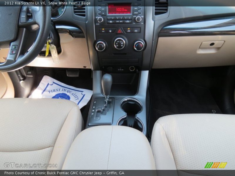 Snow White Pearl / Beige 2012 Kia Sorento LX V6