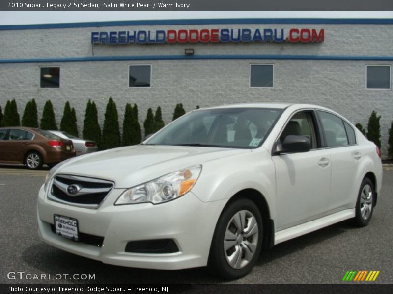 Satin White Pearl / Warm Ivory 2010 Subaru Legacy 2.5i Sedan