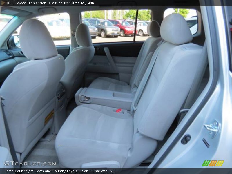 Classic Silver Metallic / Ash 2010 Toyota Highlander
