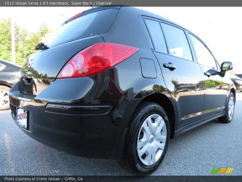 Super Black / Charcoal 2012 Nissan Versa 1.8 S Hatchback