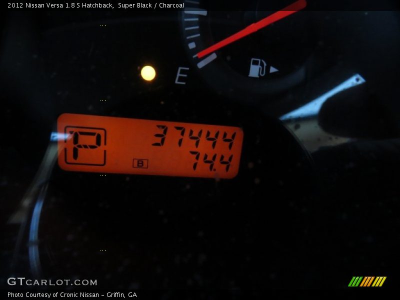 Super Black / Charcoal 2012 Nissan Versa 1.8 S Hatchback