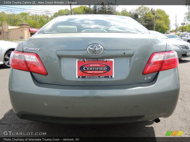 Aloe Green Metallic / Bisque 2009 Toyota Camry LE