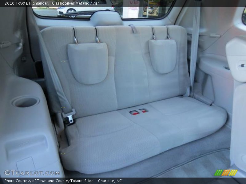 Classic Silver Metallic / Ash 2010 Toyota Highlander