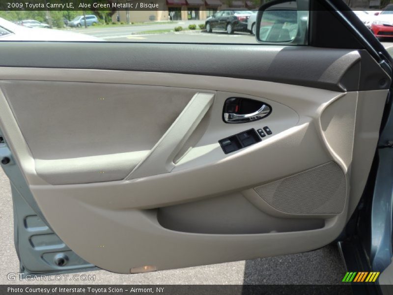 Aloe Green Metallic / Bisque 2009 Toyota Camry LE