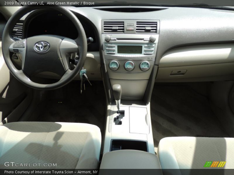 Aloe Green Metallic / Bisque 2009 Toyota Camry LE